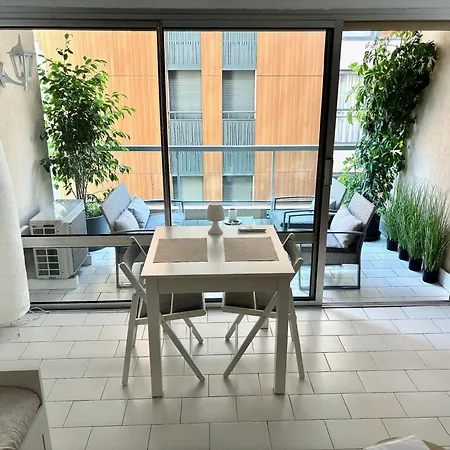 Terrasse Vue Saint-raphael - Plages, Et Gare A Pied דירה