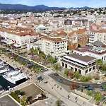 Terrasse Vue Saint-raphael - Plages, Et Gare A Pied