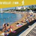 Terrasse Vue Saint-raphaël - Plages, Et Gare à Pied Saint-Raphaël