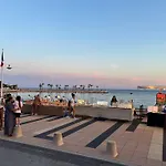 Terrasse Vue Saint-raphaël - Plages, Et Gare à Pied *