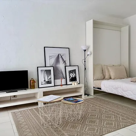 Lejlighed Terrasse Vue Saint-raphael - Plages, Et Gare A Pied Saint-Raphaël