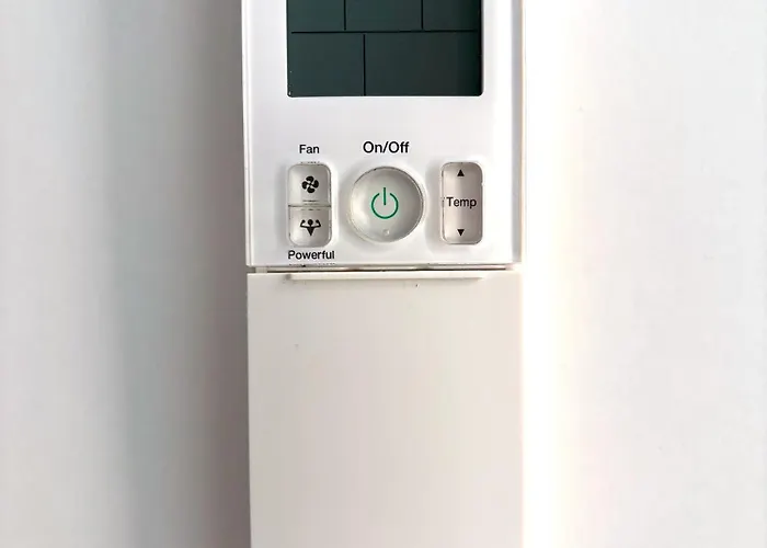 Terrasse Vue Saint-raphael - Plages, Et Gare A Pied *